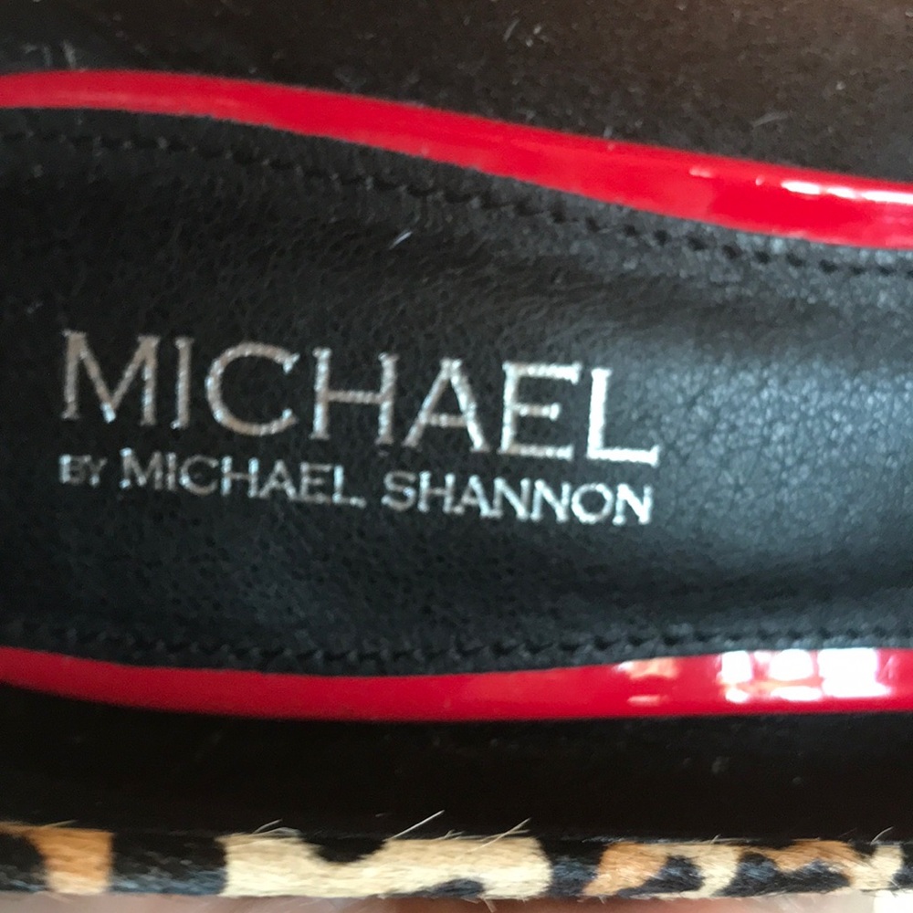 Michael Animal Print cow hair Women's Heels brand new 9.5 - Picture 6 of 6